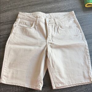 Lee Women's Cream Denim Shorts